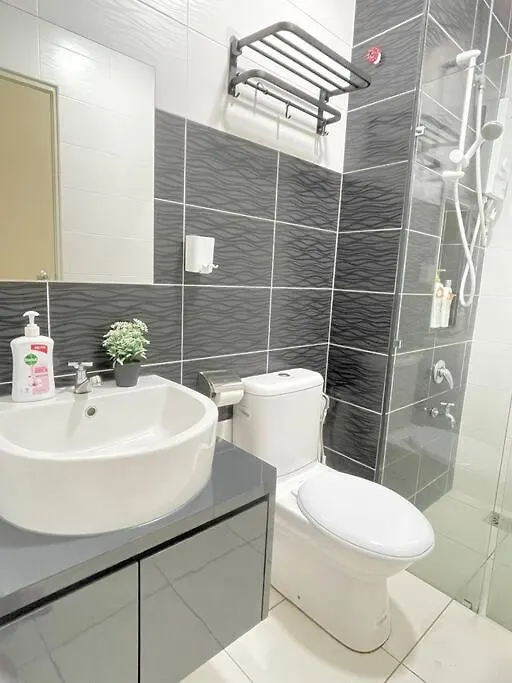 1Min To Paradigm Mall 2To 5Pax Platino Mujistyle Johor Bahru Apartment